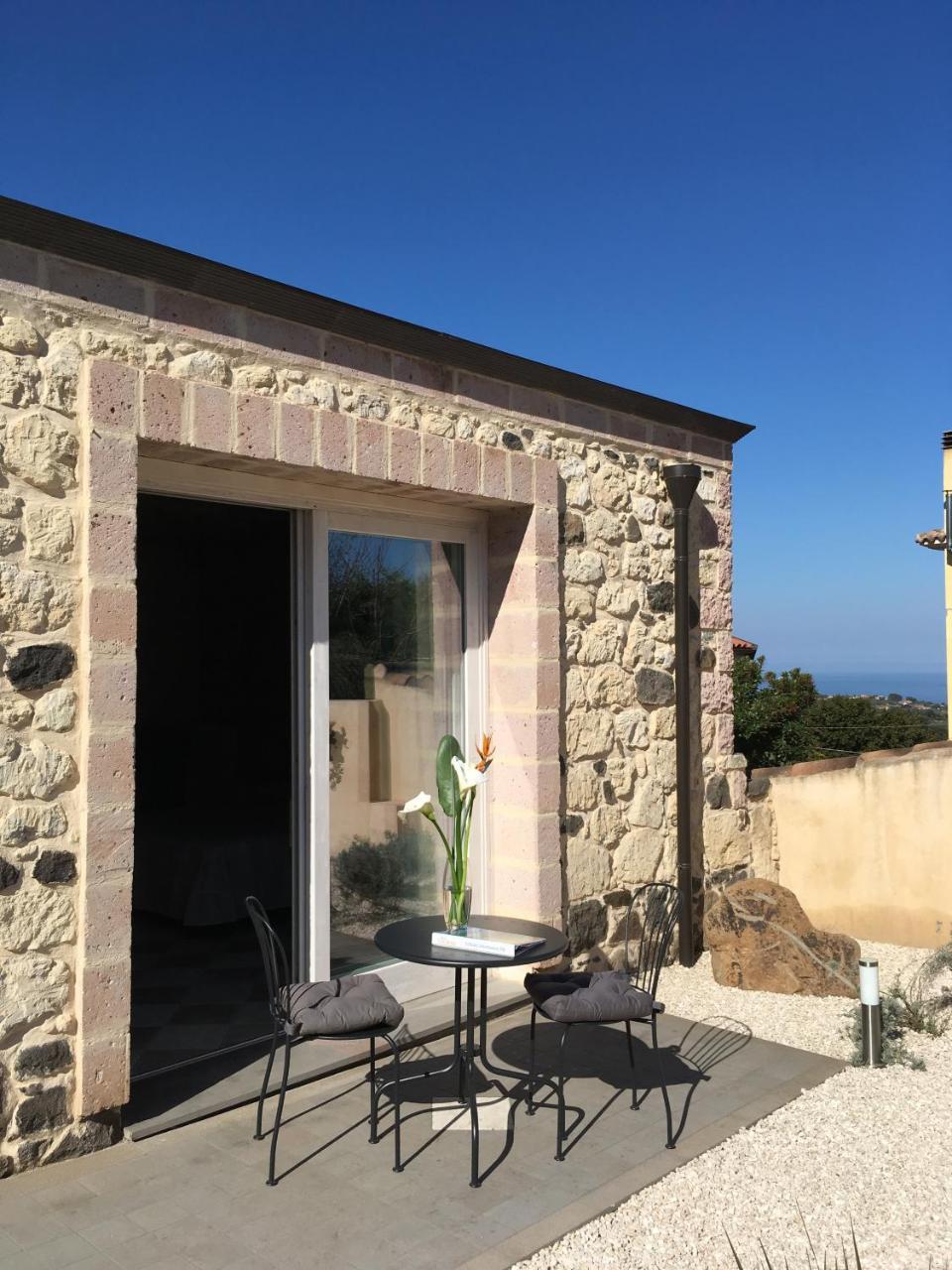 La Petite Maison Tresnuraghes Eksteriør billede